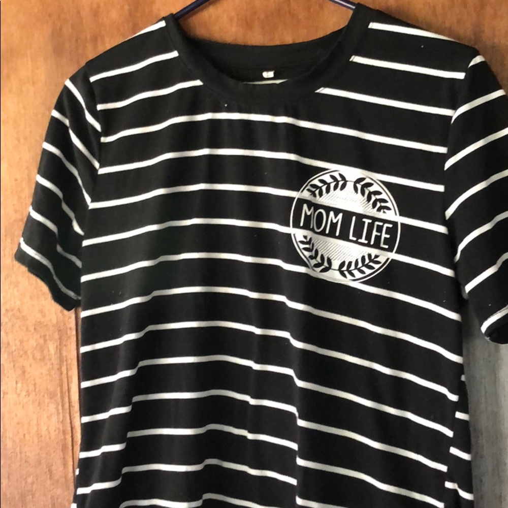 Mom life tee